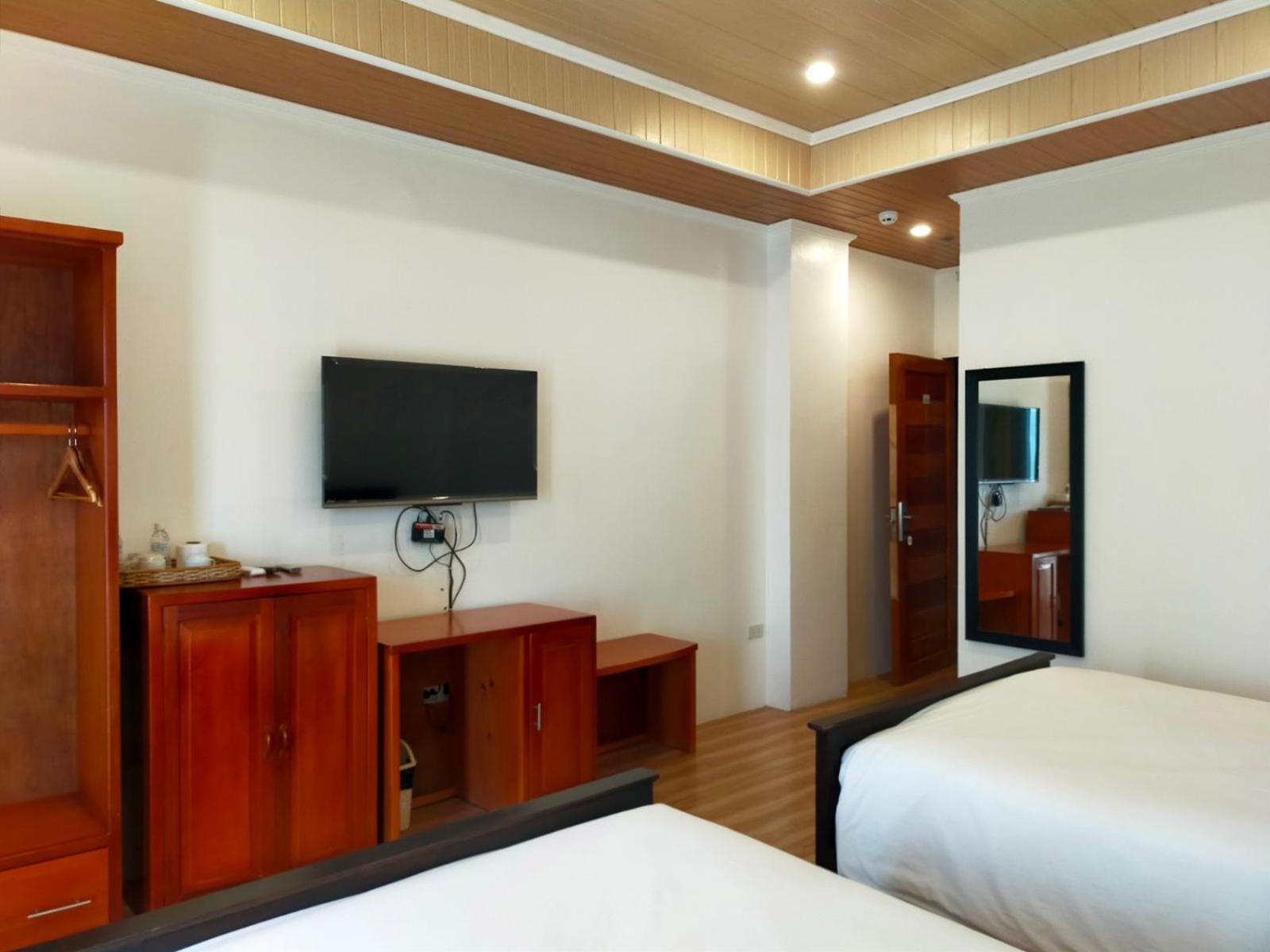 Nest Resort Pagudpud Exterior photo
