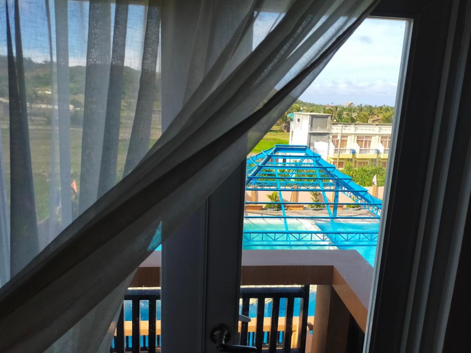 Nest Resort Pagudpud Exterior photo